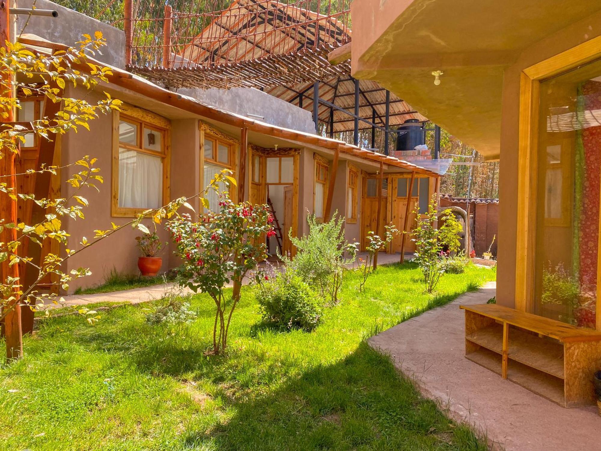 Pachananda Retreat Center Lodge *